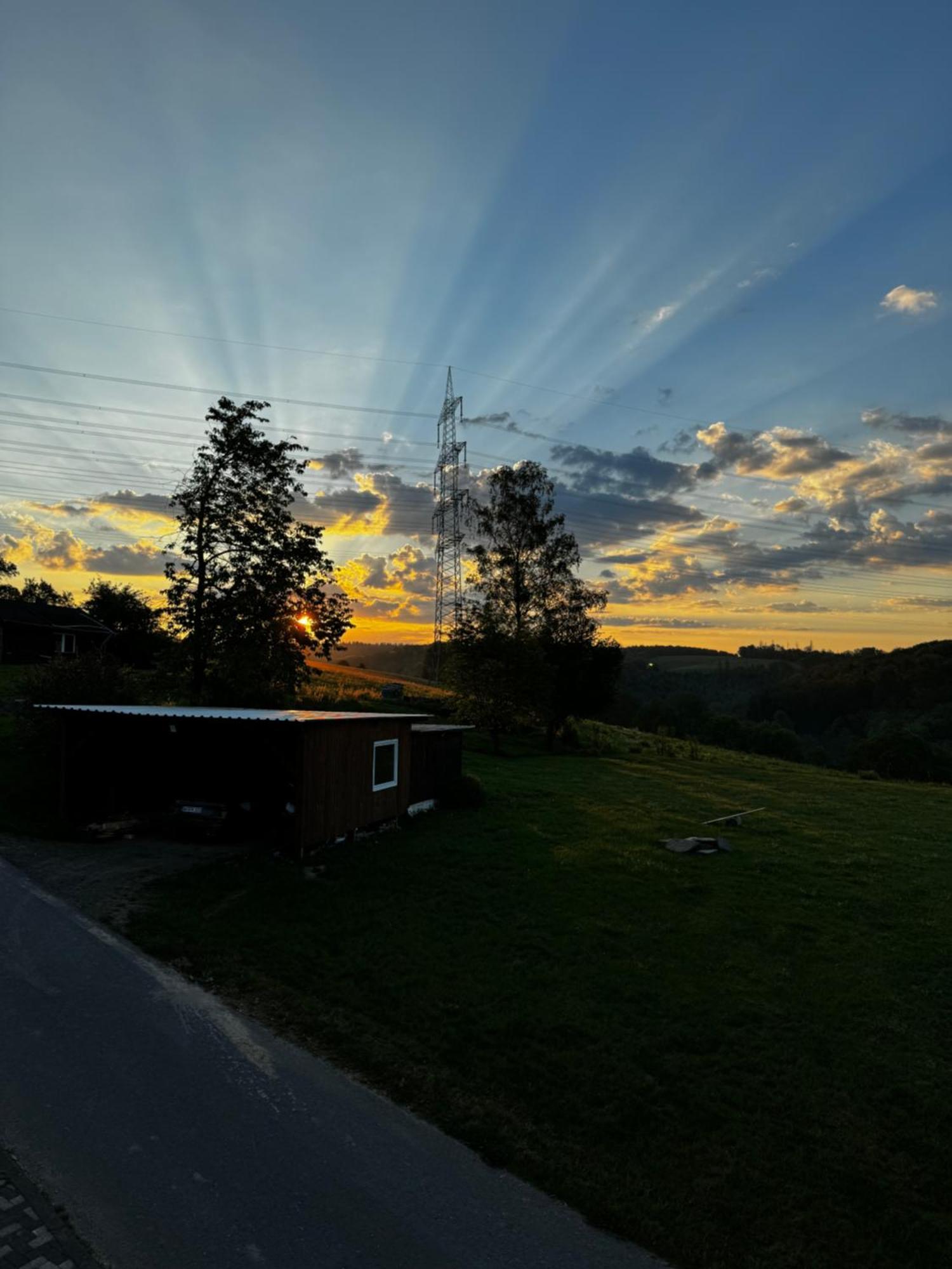 Bornhahn - Idylle Im Westerwald Katzwinkel  Esterno foto