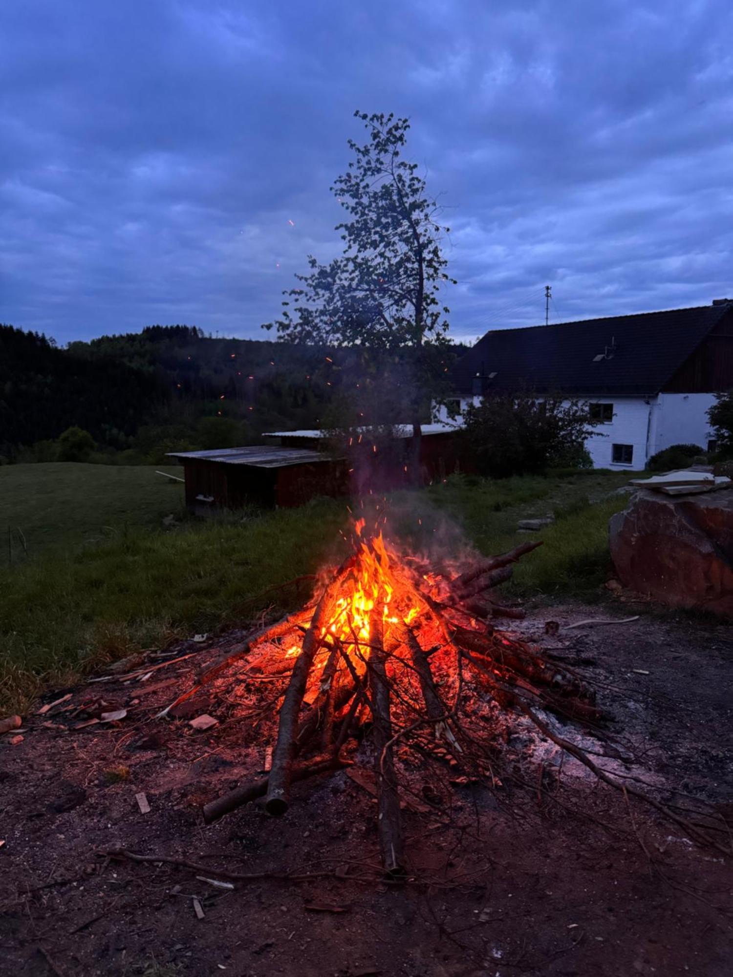 Bornhahn - Idylle Im Westerwald Katzwinkel  Esterno foto